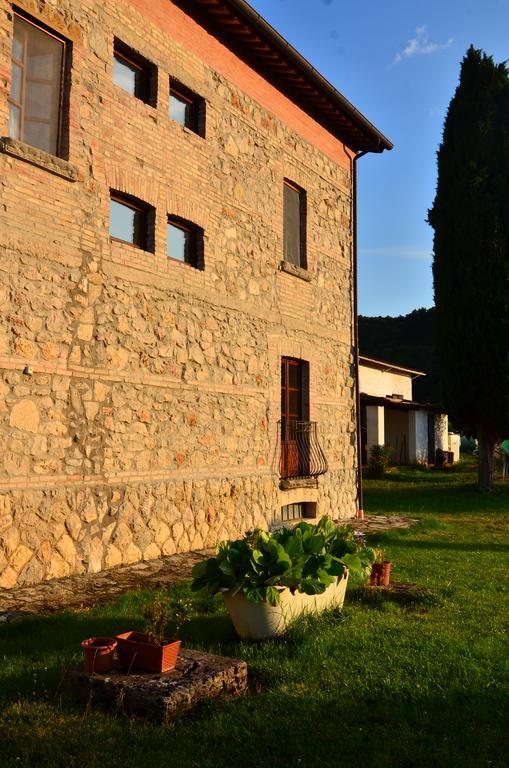 Agriturismo Terre Di Musignano Canino Екстер'єр фото
